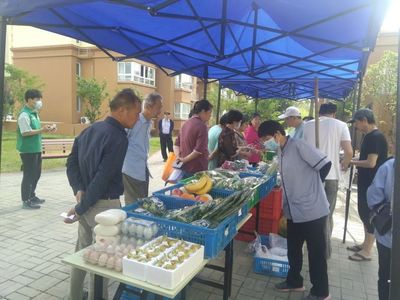 优质果蔬进社区!松江这里的居民买菜方便多了